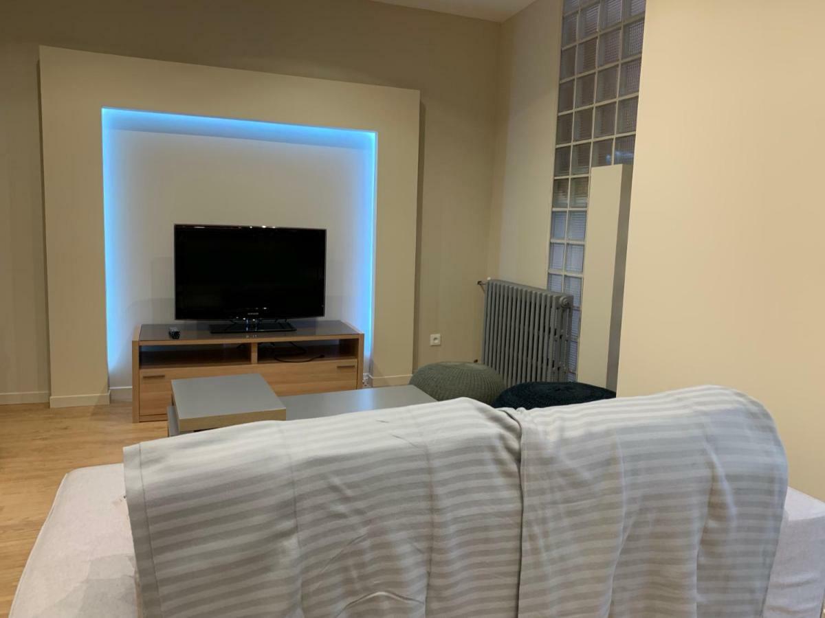 Appartement Avec 3 Chambres Au Centre De Pau Ngoại thất bức ảnh