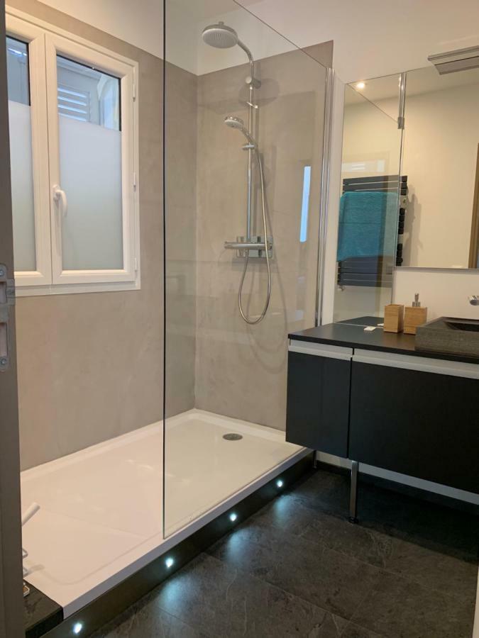 Appartement Avec 3 Chambres Au Centre De Pau Ngoại thất bức ảnh
