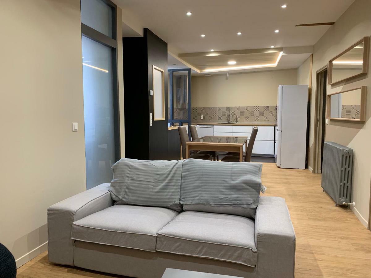 Appartement Avec 3 Chambres Au Centre De Pau Ngoại thất bức ảnh